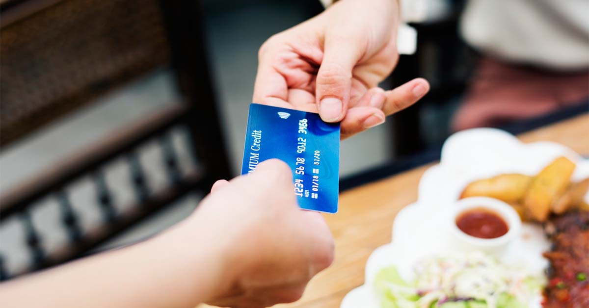 TOP 5 CASHBACK CREDIT CARDS IN INDIA